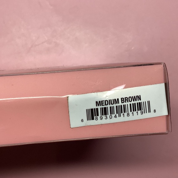 Anastasia Beverly Hills No Fade Brow Kit For Buildable To Bold Brows In Shade Me - Picture 4 of 4